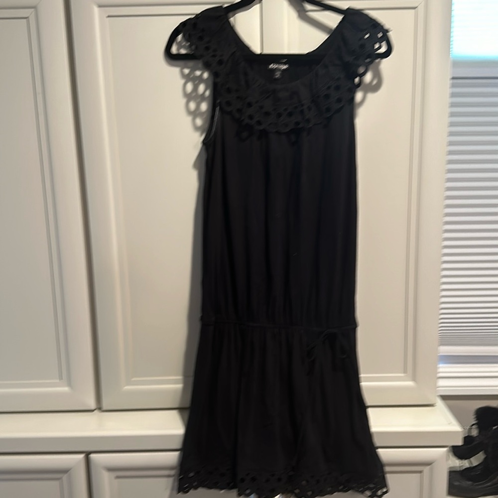 Express brand cotton dress with pretty detail. Size small
